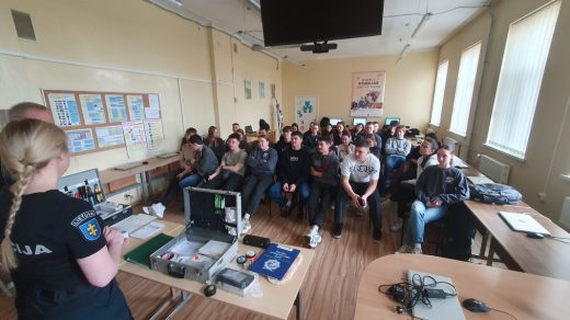 Pazintis su profesija 01